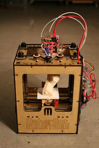 320px-makerbot_thingomatic_bre_pettis